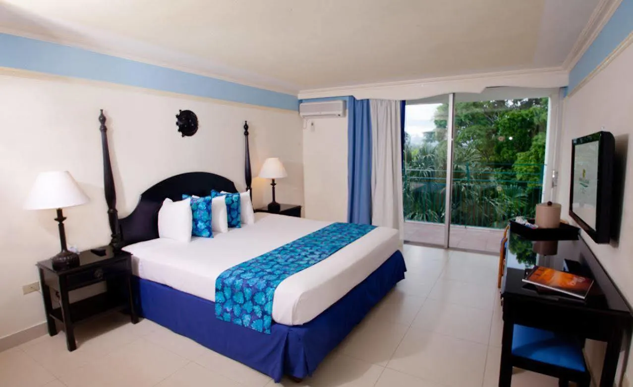 **** Resort The Oasis At Sunset Hotel Montego Bay Jamaica