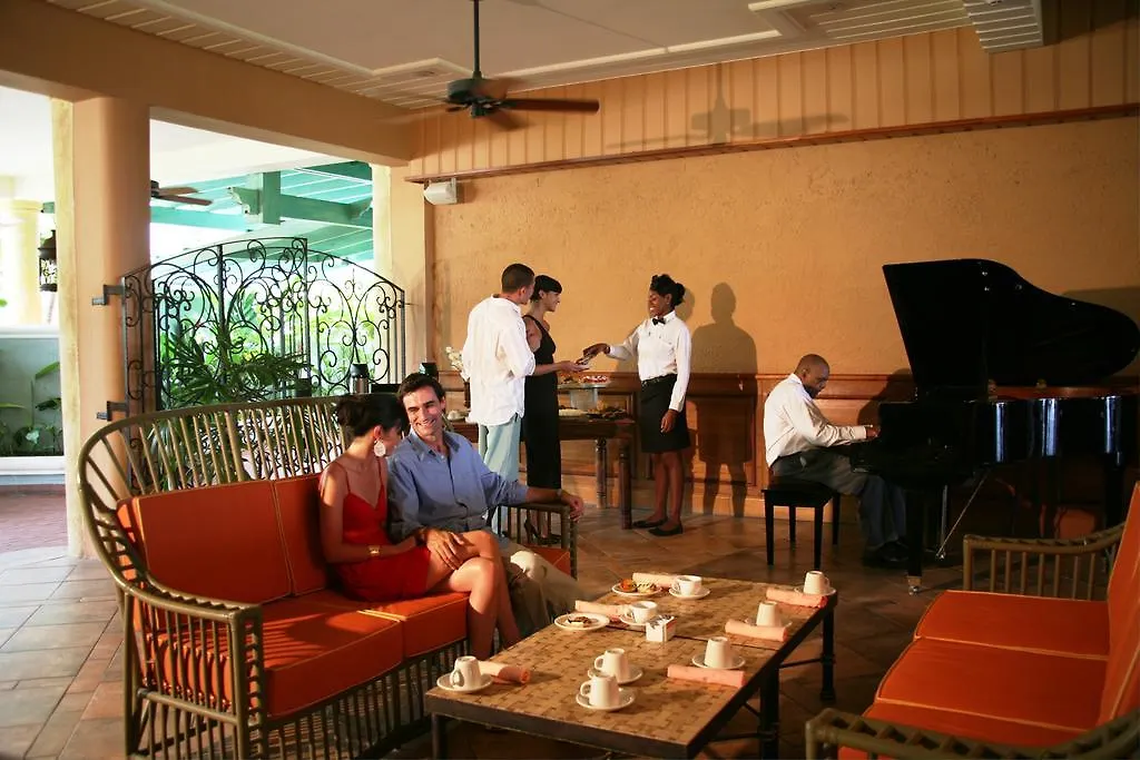 Resort The Oasis At Sunset Hotel Montego Bay